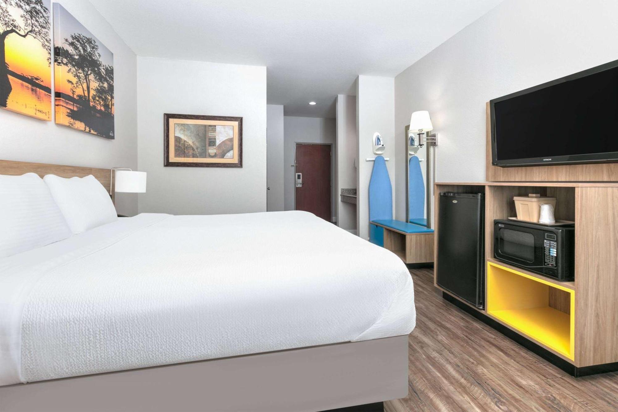 Days Inn & Suites By Wyndham Cabot Exterior foto